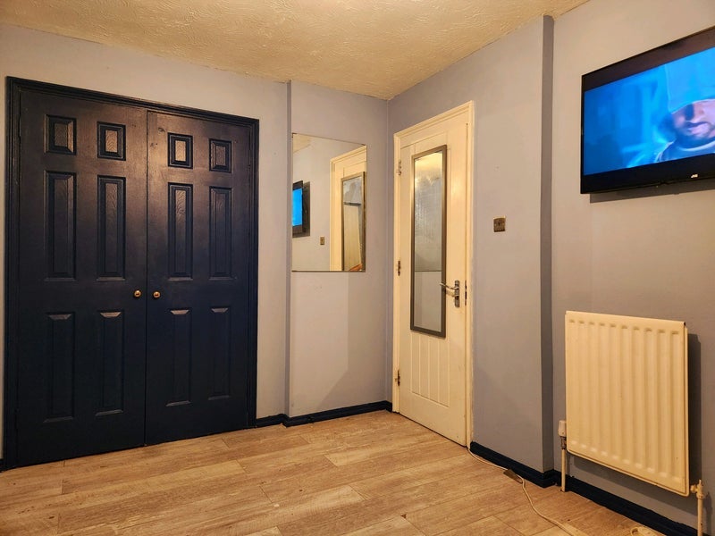Flat Babington Road in Greater London