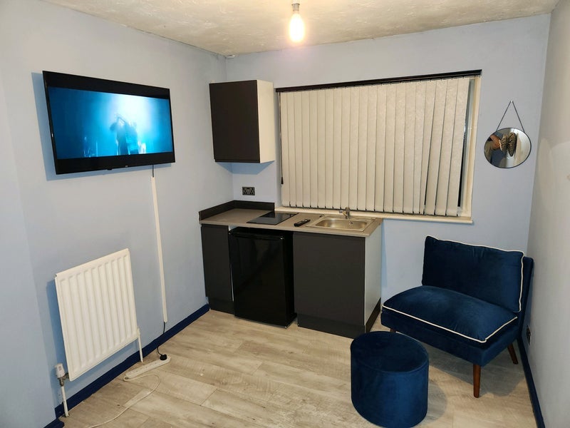Flat Babington Road in Greater London