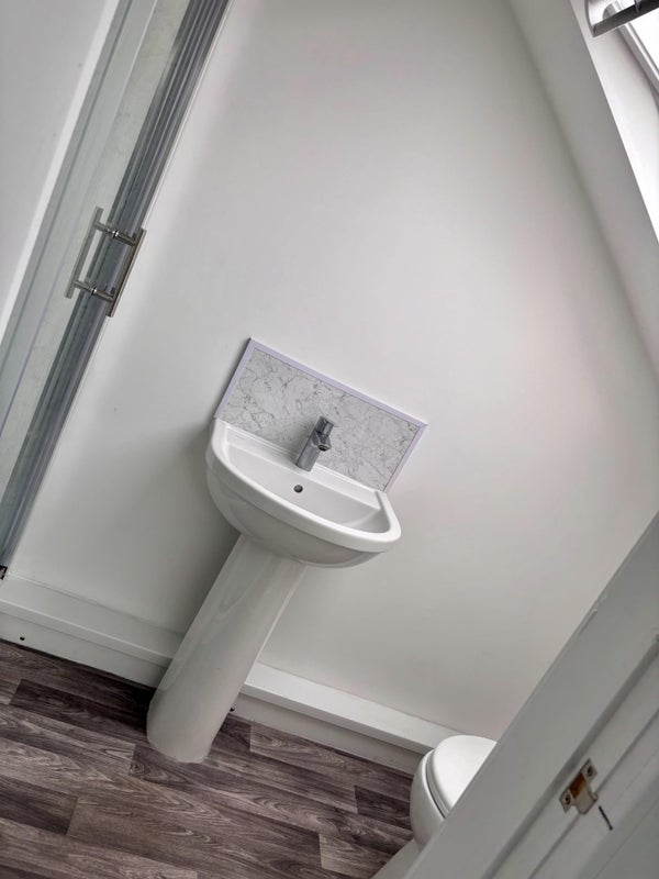 Flat Staniforth Road in Sheffield