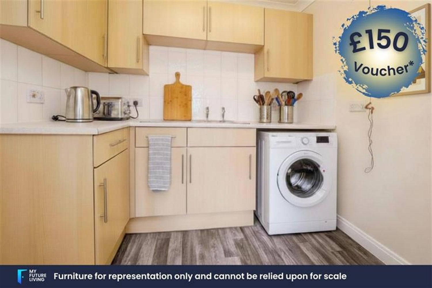 Flat Anne Mews in Greater London
