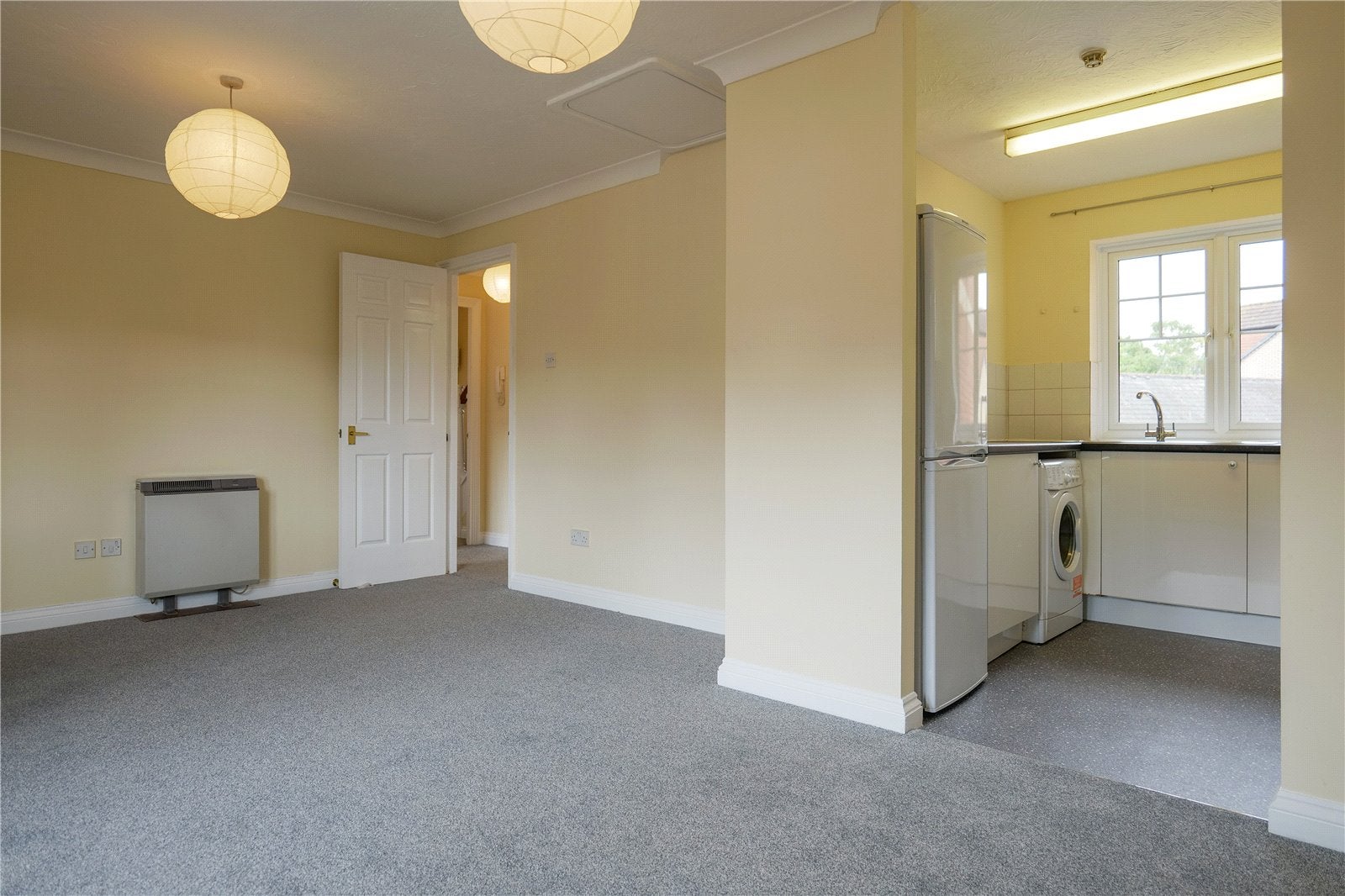 Flat New Bright Street in Reading