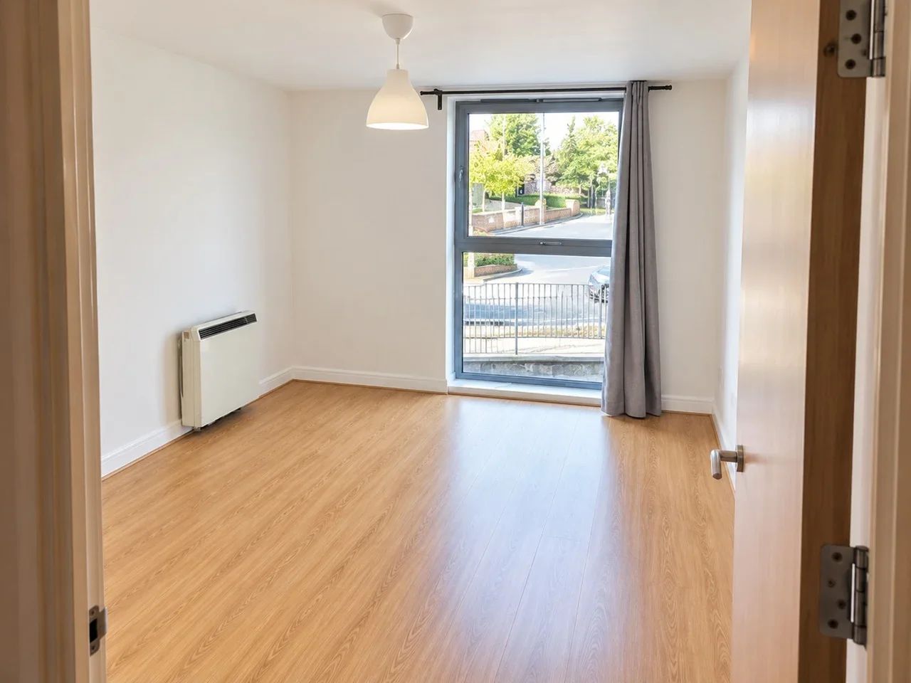 Flat London Road in Bracknell