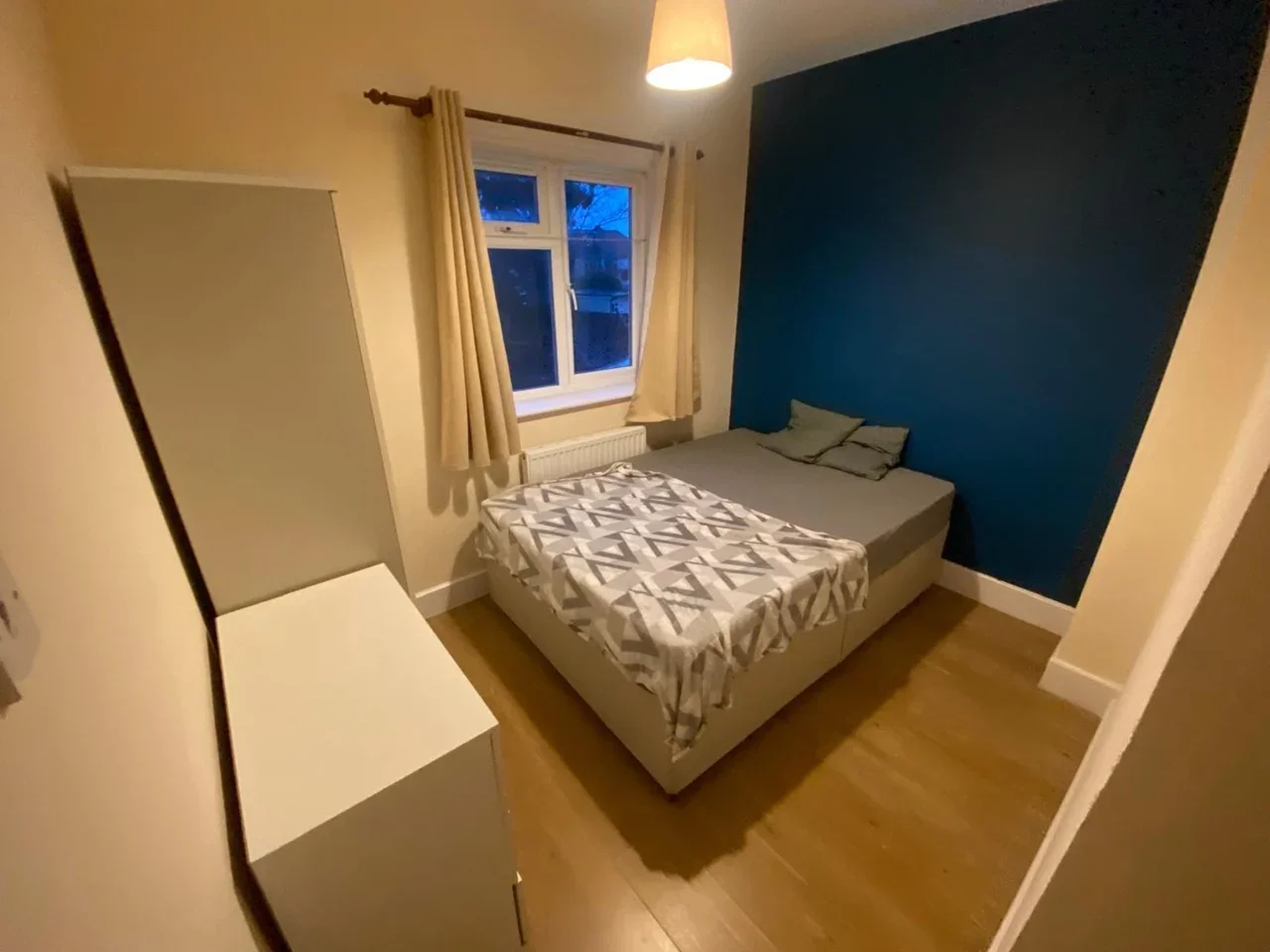 Room The Glen in Greater London