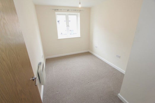 Flat Albert Terrace in Stafford