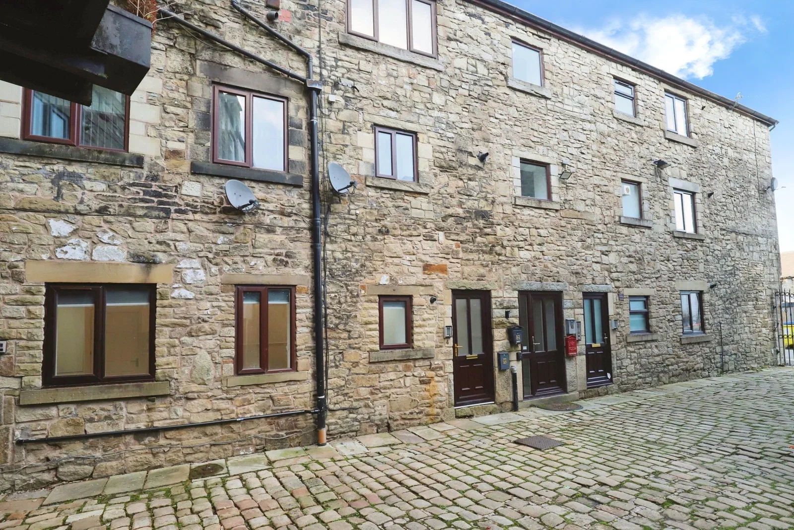 Flat Central Street in Ramsbottom