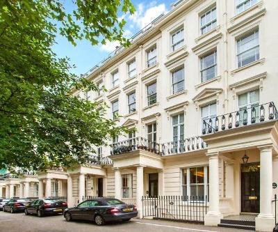 Flat Clifton Gardens in City of Westminster