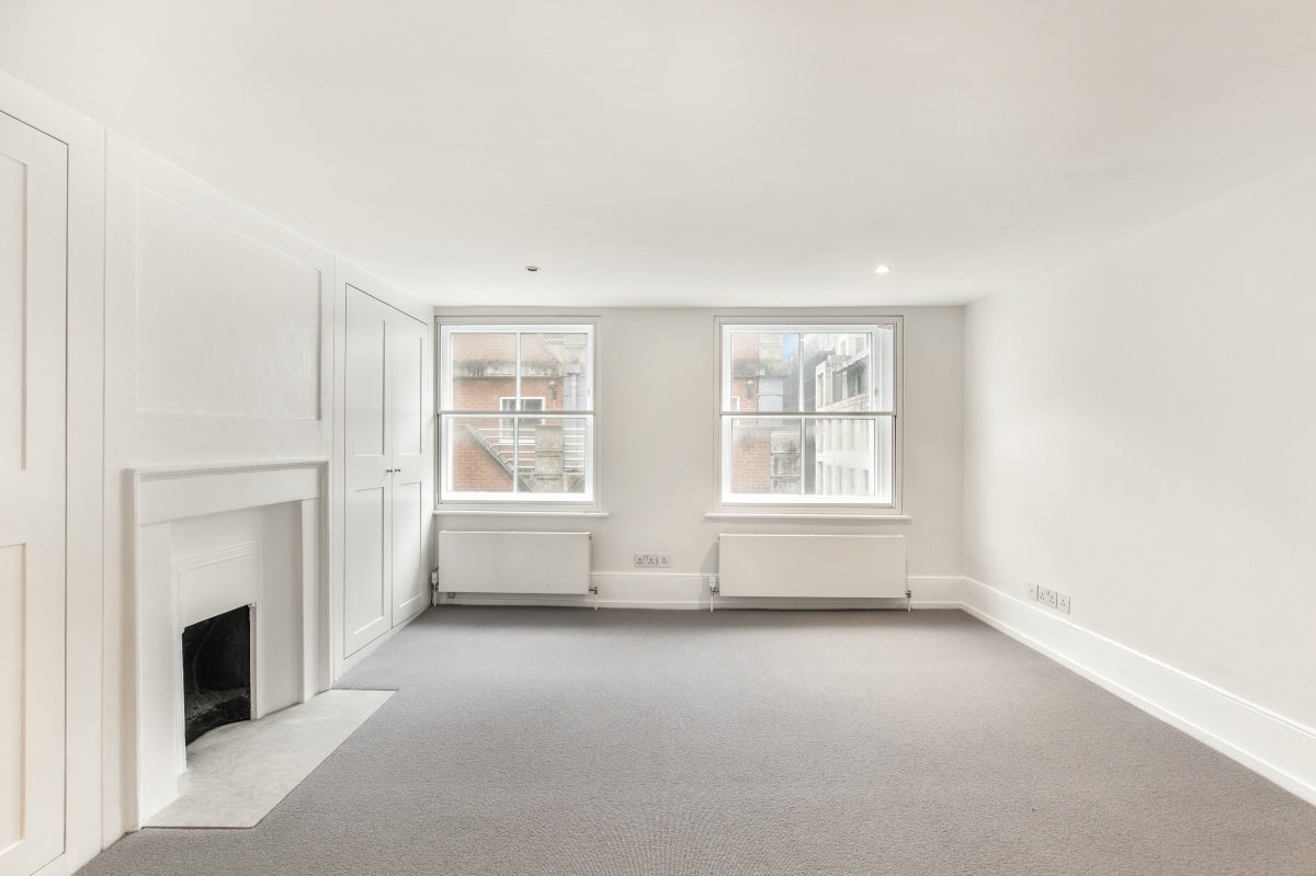 Flat Carnaby Street in City of Westminster