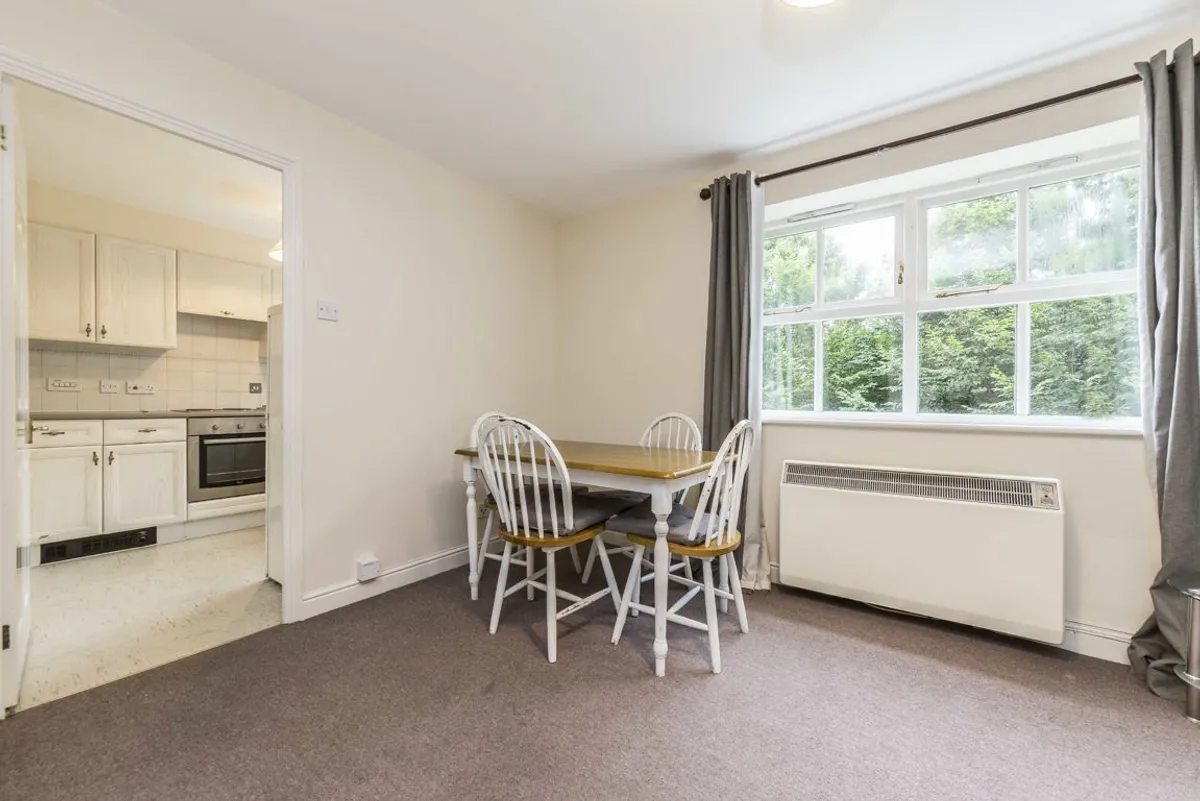 Flat Massingberd Way in Greater London