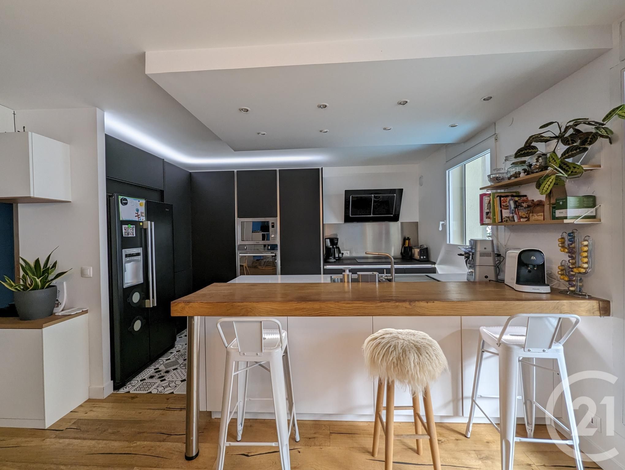 Flat Rue de l'Abreuvoir in Courbevoie