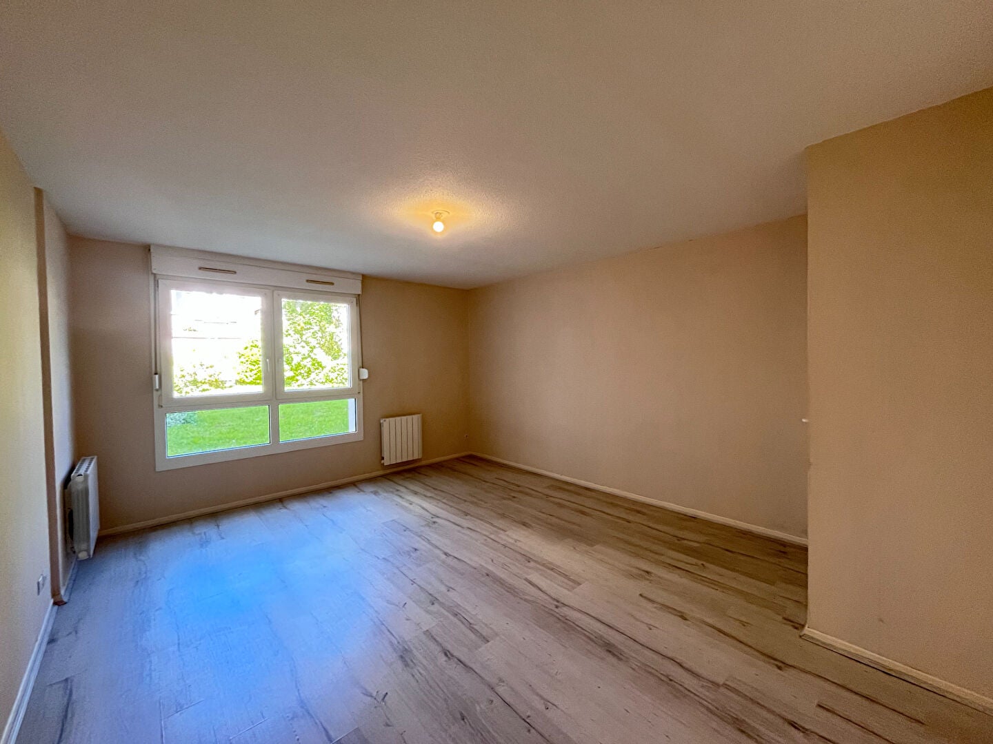 Flat Rue Ponsardin in Reims