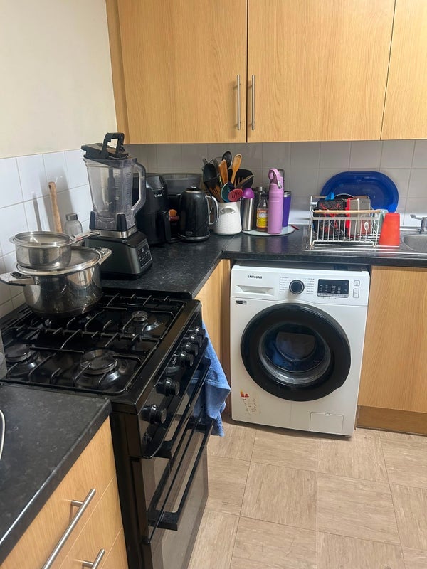 Room Chalcombe Road in Greater London