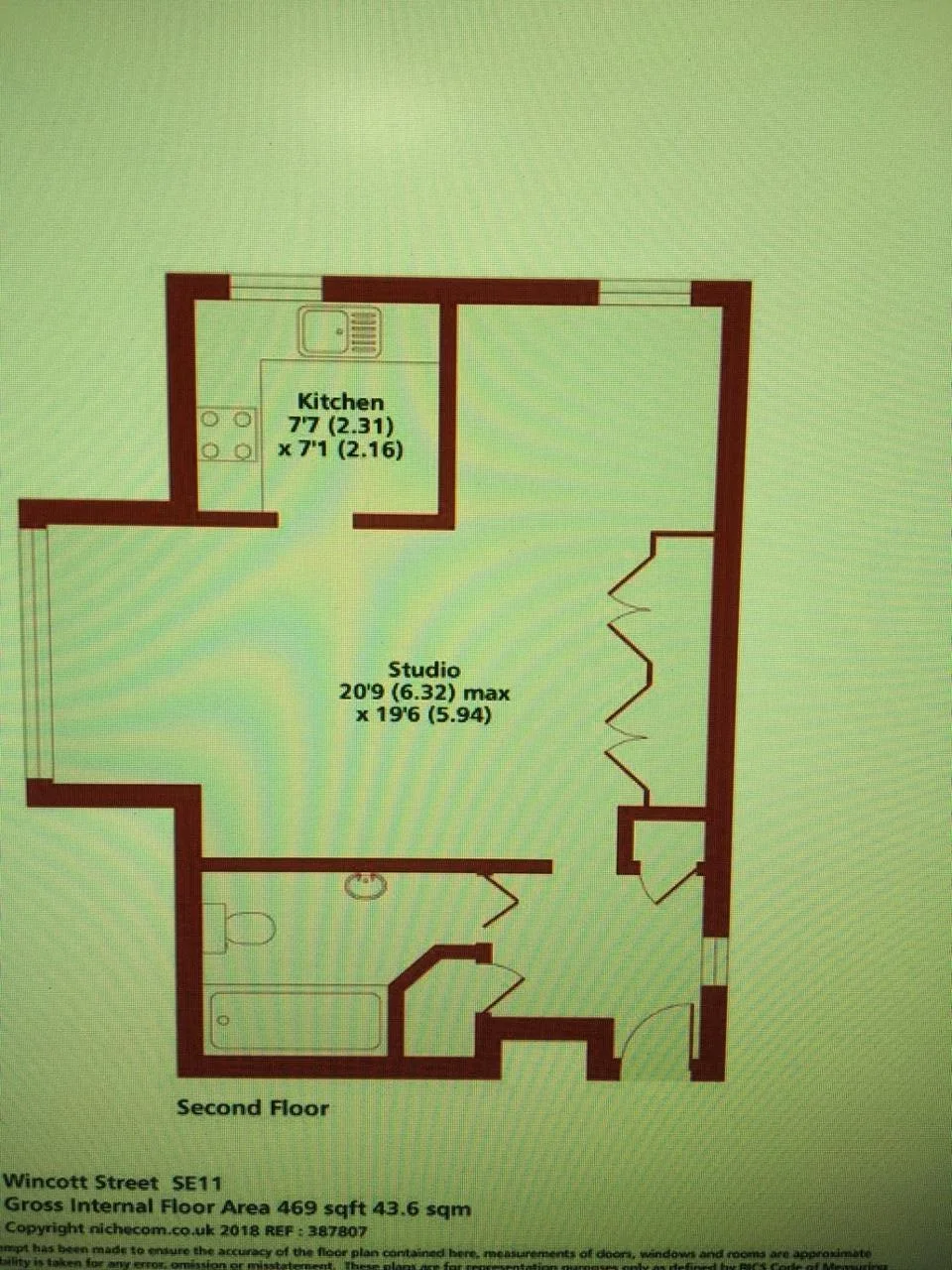 Flat Wincott Street in Greater London