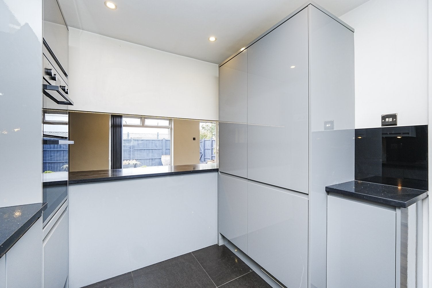 House Orchard Way in Greater London