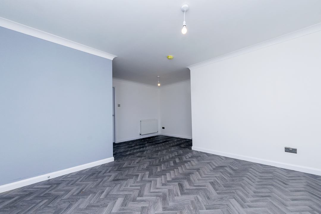 Flat Busely Court in Leeds