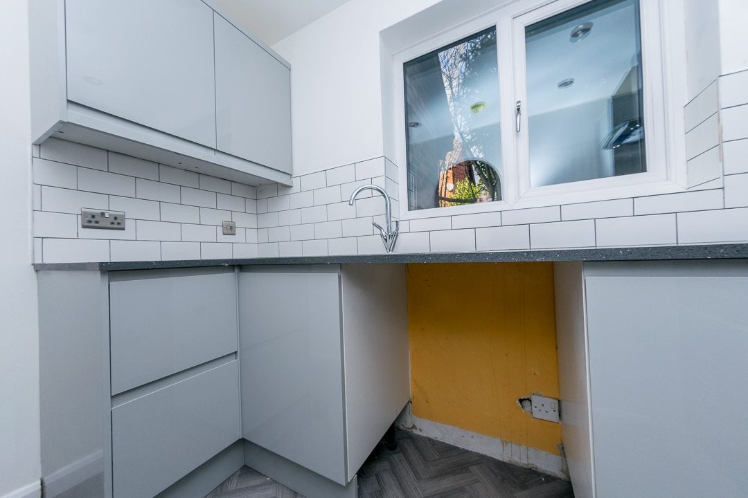 Flat Busely Court in Leeds
