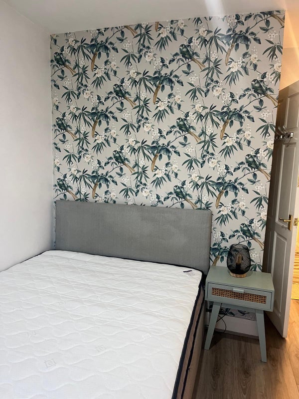 Room Marion Road in Greater London