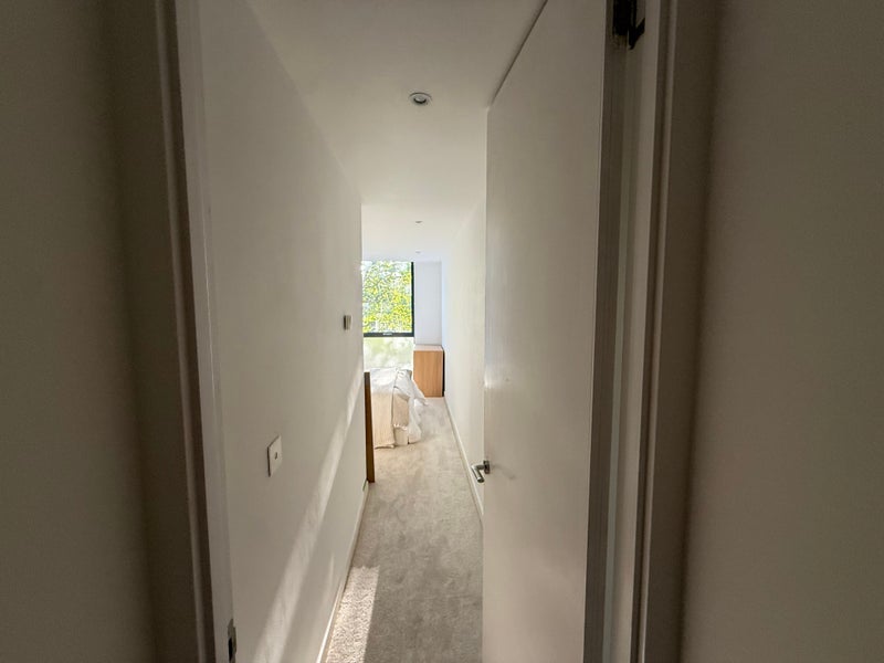 Room Allgood Street in Greater London