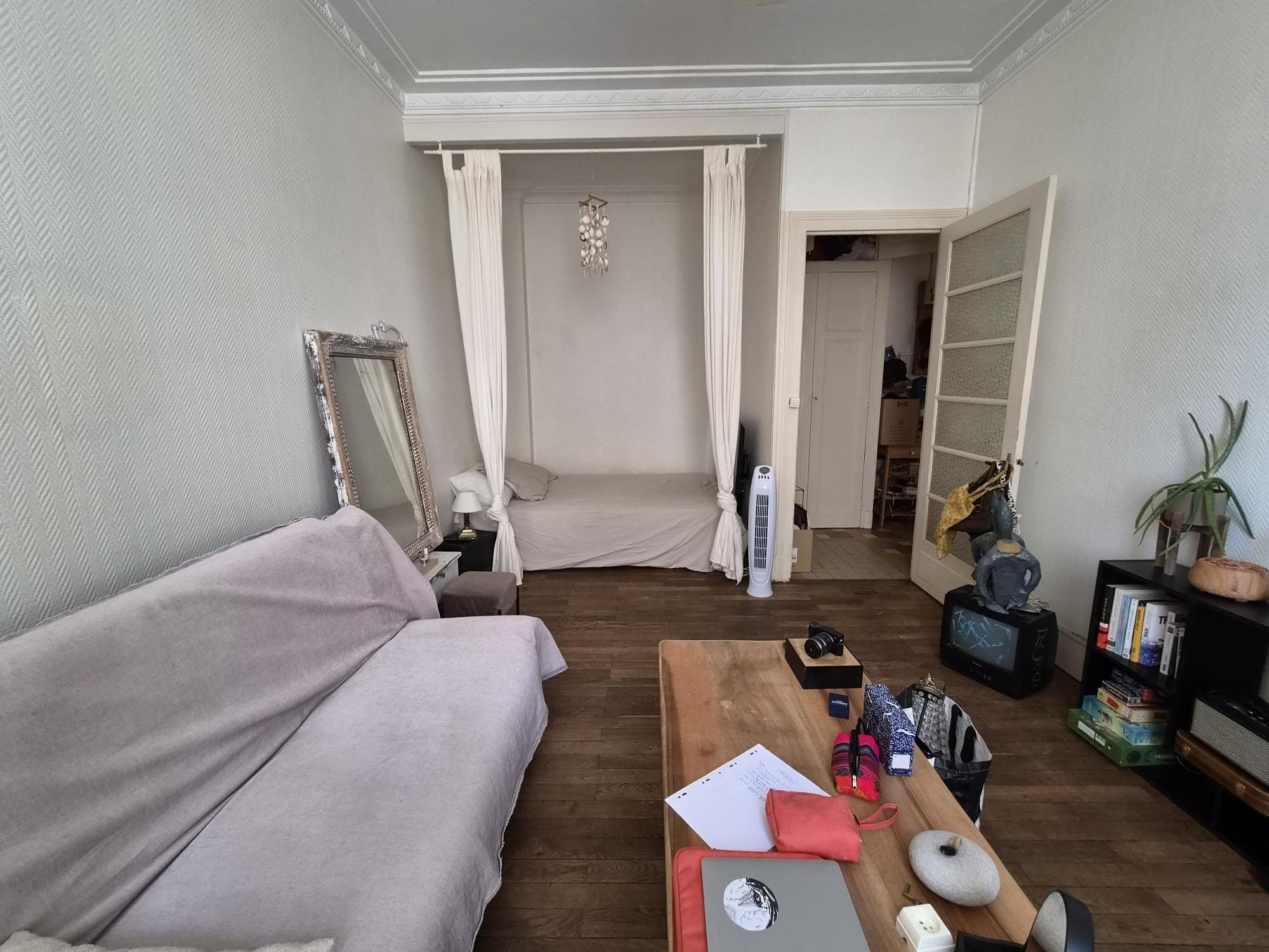 Flat Rue Pierre Dupont in Grenoble
