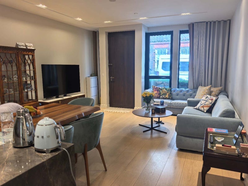 Room Portugal Street in City of Westminster