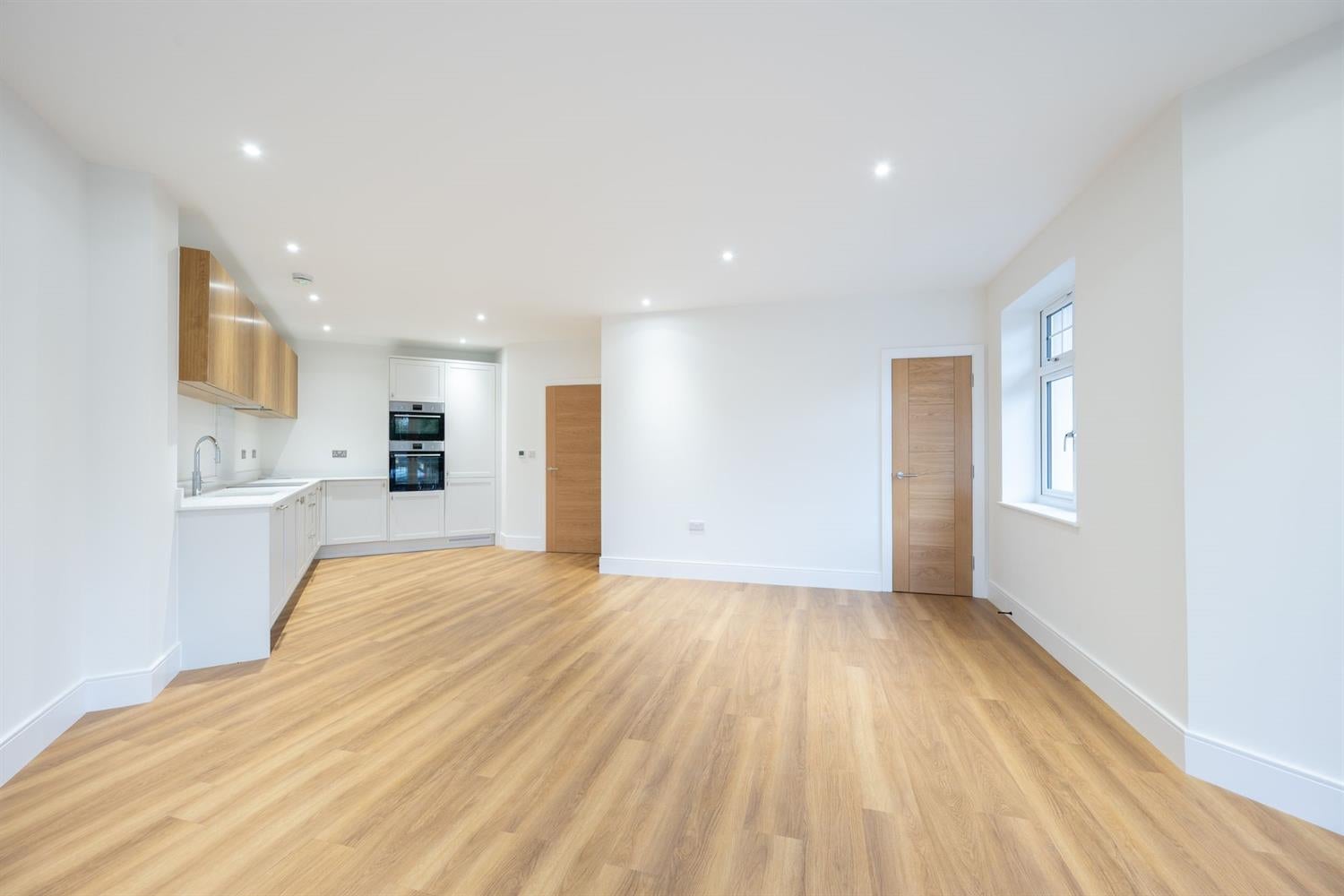 Flat North Parade in Horsham