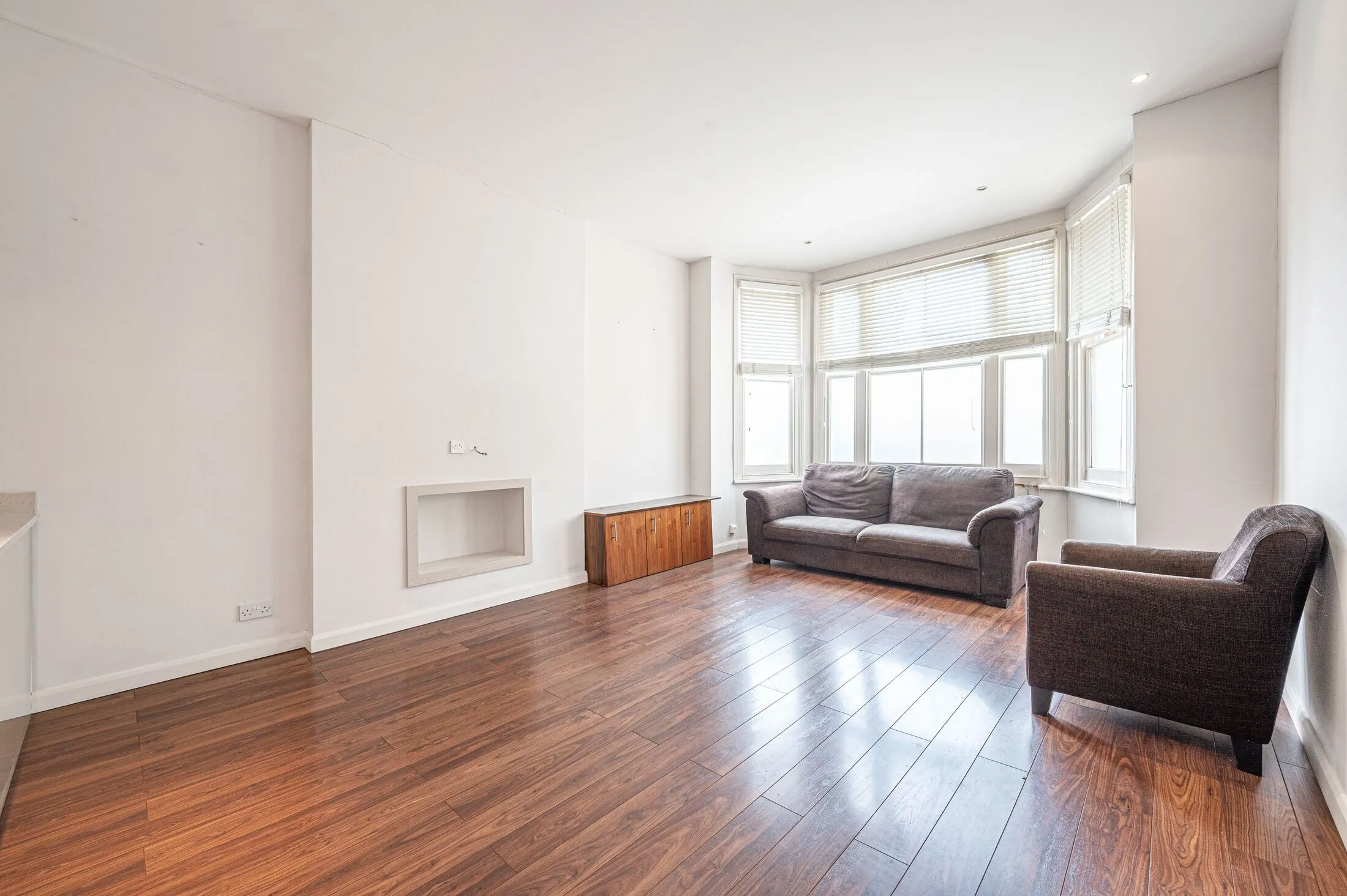 Flat Fairhazel Gardens in Greater London