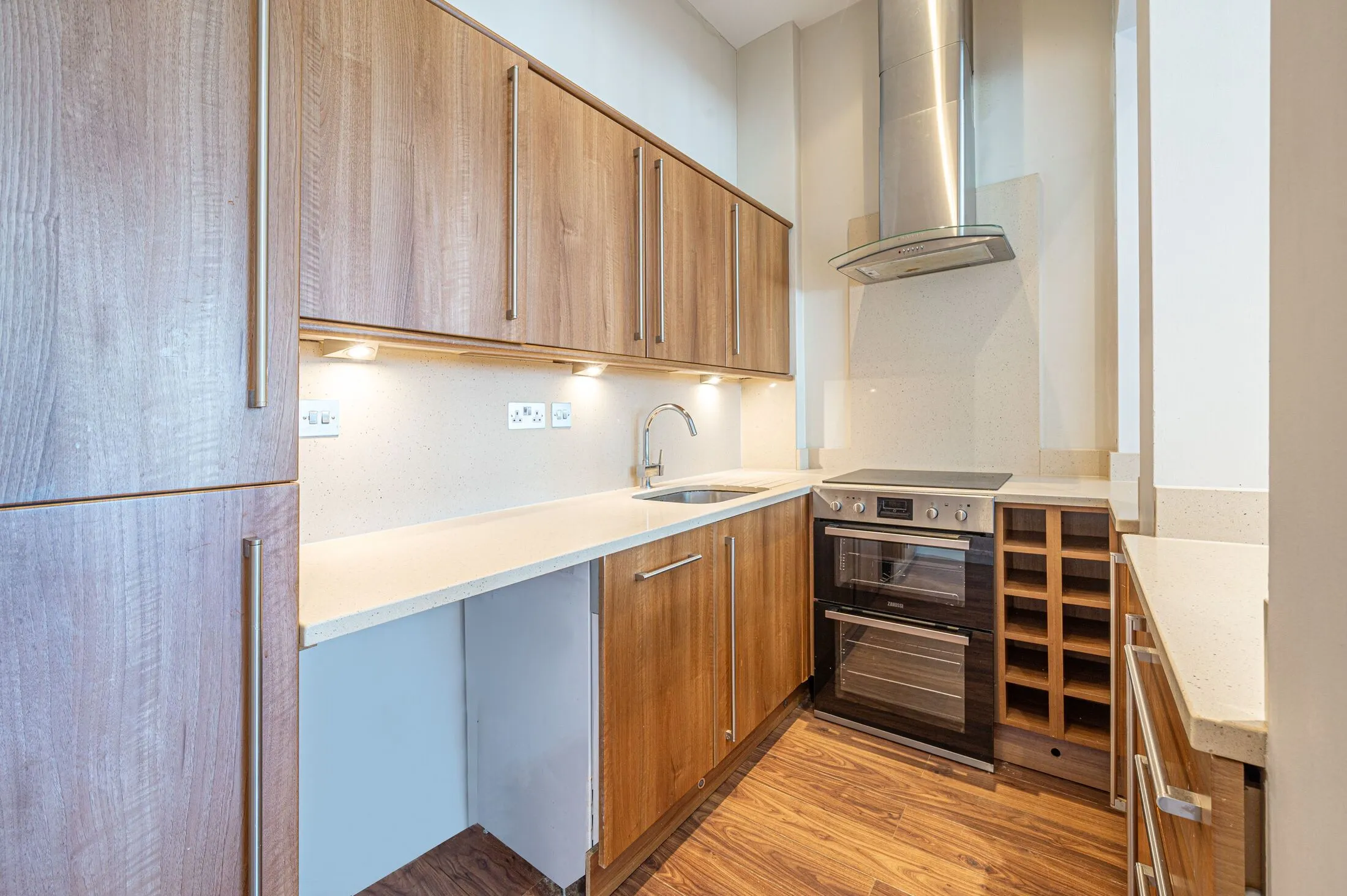 Flat Fairhazel Gardens in Greater London