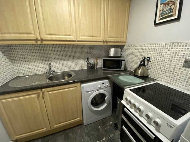 Flat Watson Crescent in Edinburgh