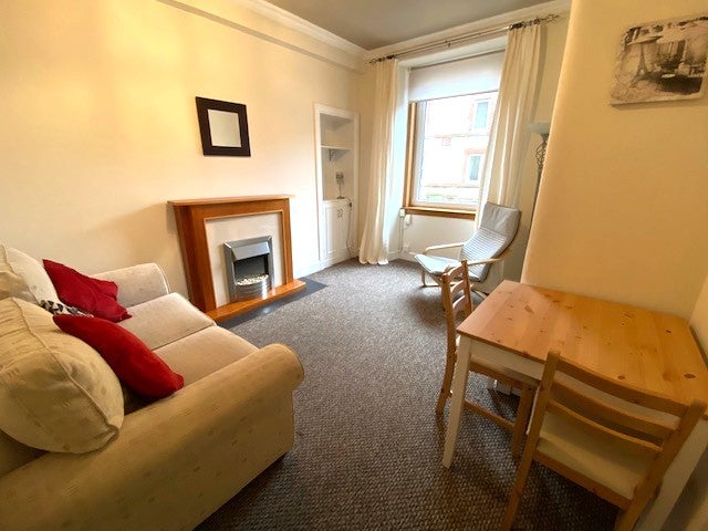 Flat Watson Crescent in Edinburgh