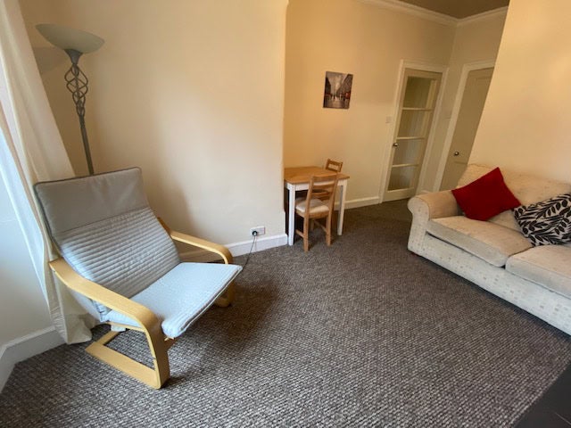Flat Watson Crescent in Edinburgh