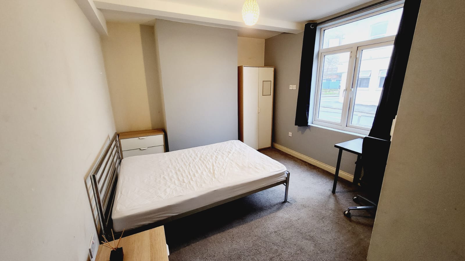Flat Kirkgate in Wakefield