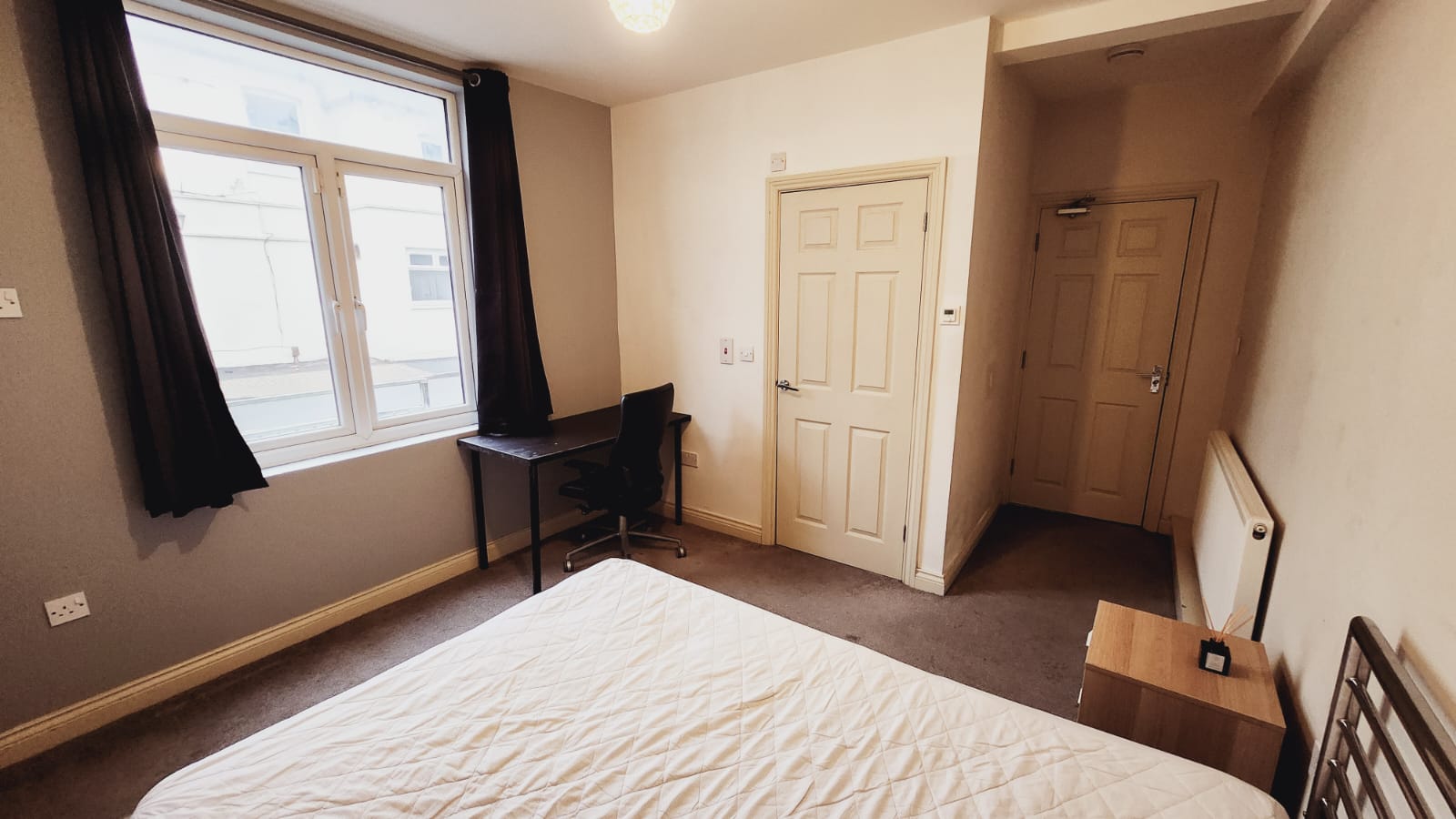Flat Kirkgate in Wakefield