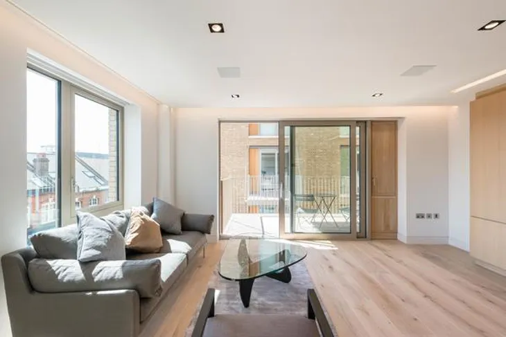 Flat Duchess Walk in Greater London