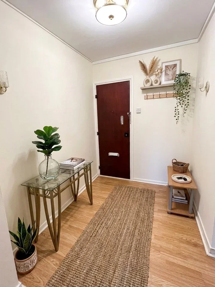 Room Clapham Road Estate in Greater London