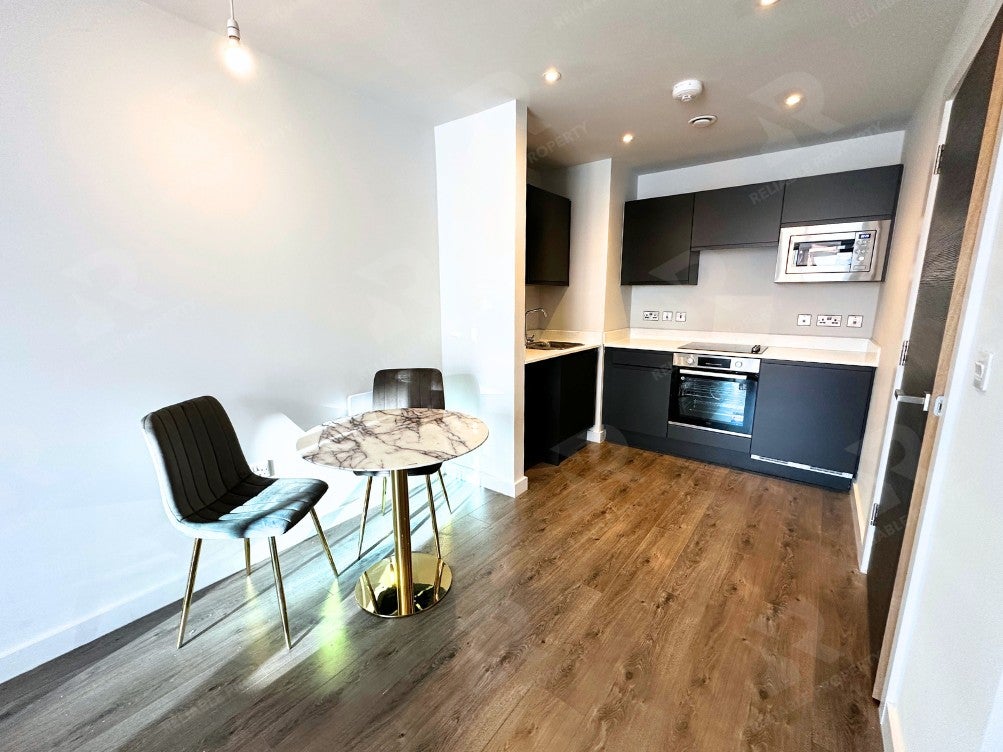Flat Worrall Street in Salford