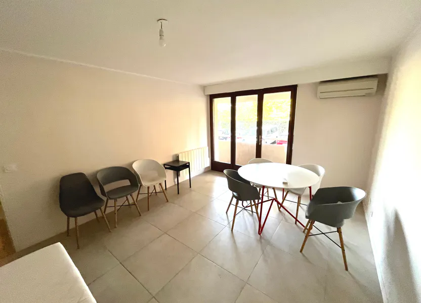 Appartement Rue Denis Papin à Fréjus