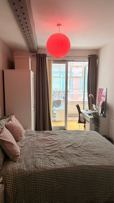 Room Back China Lane in Manchester