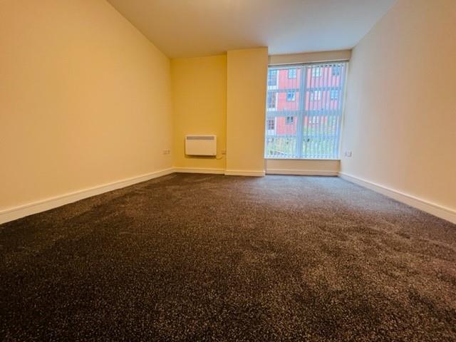 Flat Lower Ormond Street in Manchester