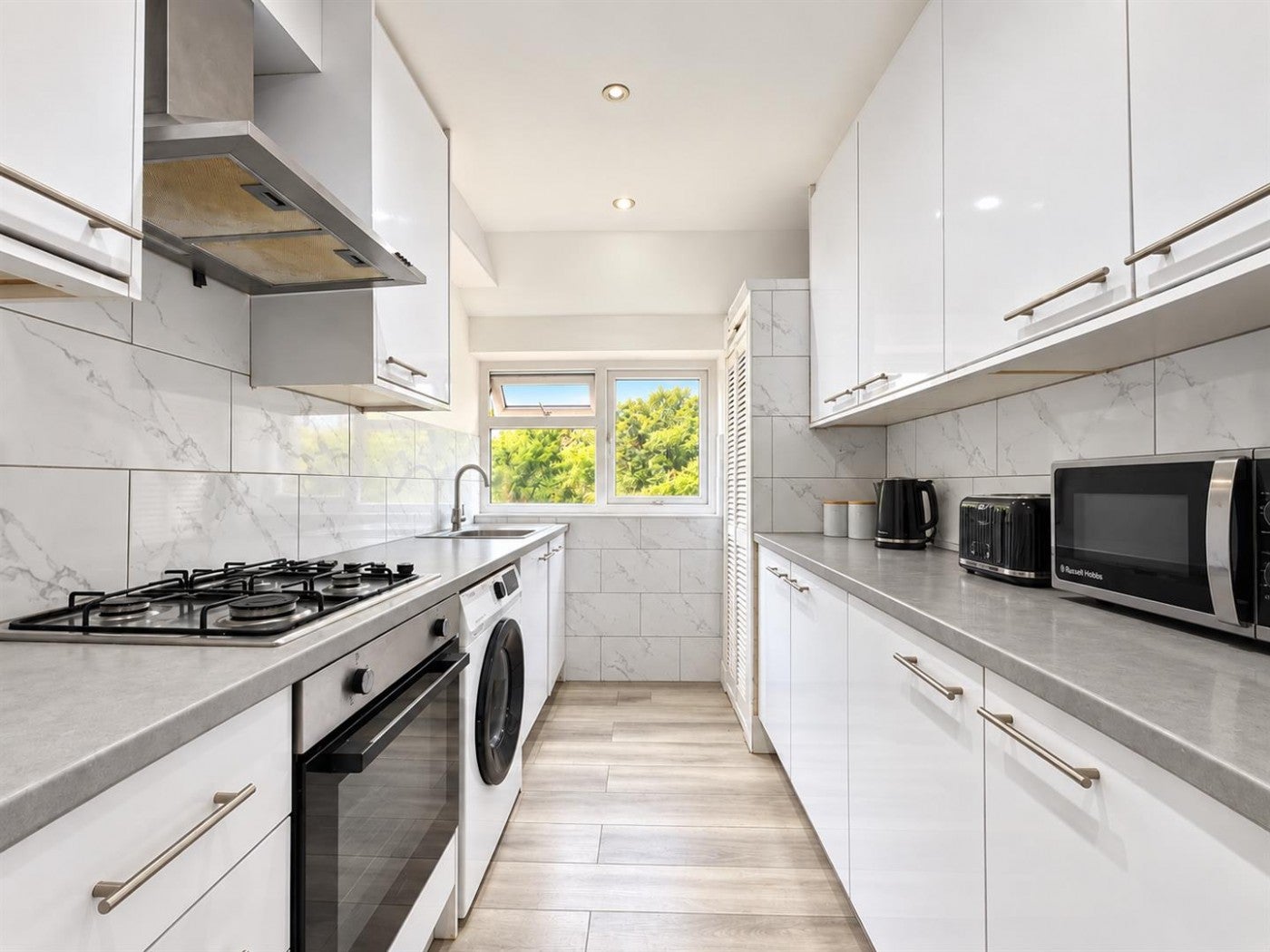 Flat Worthing Road in Greater London