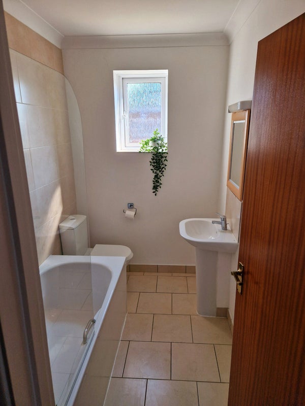 Room Belle Vue Road in Bournemouth
