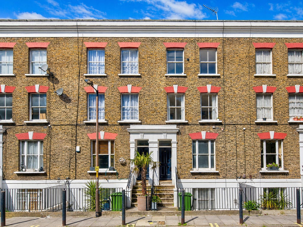 Flat Princess Street in Greater London