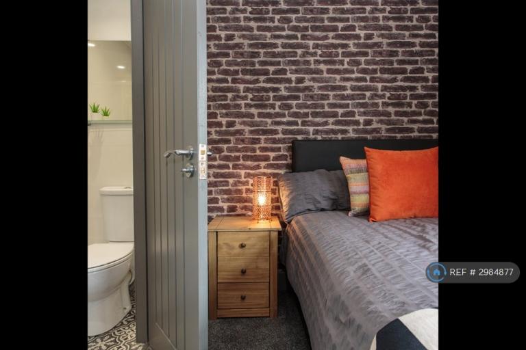 Room Portman Street in Middlesbrough