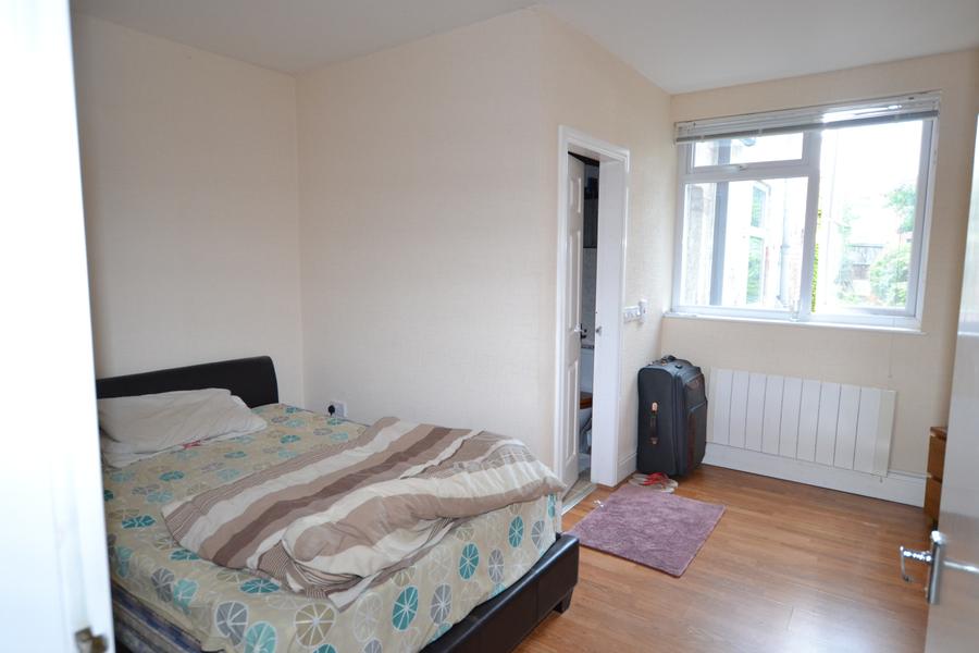 Room Duffield Road in Derby