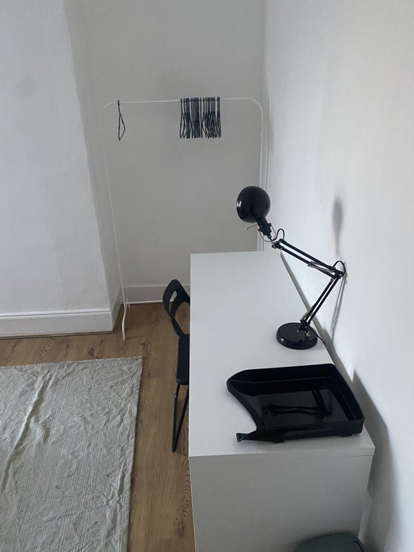 Room Reighton Road in Greater London