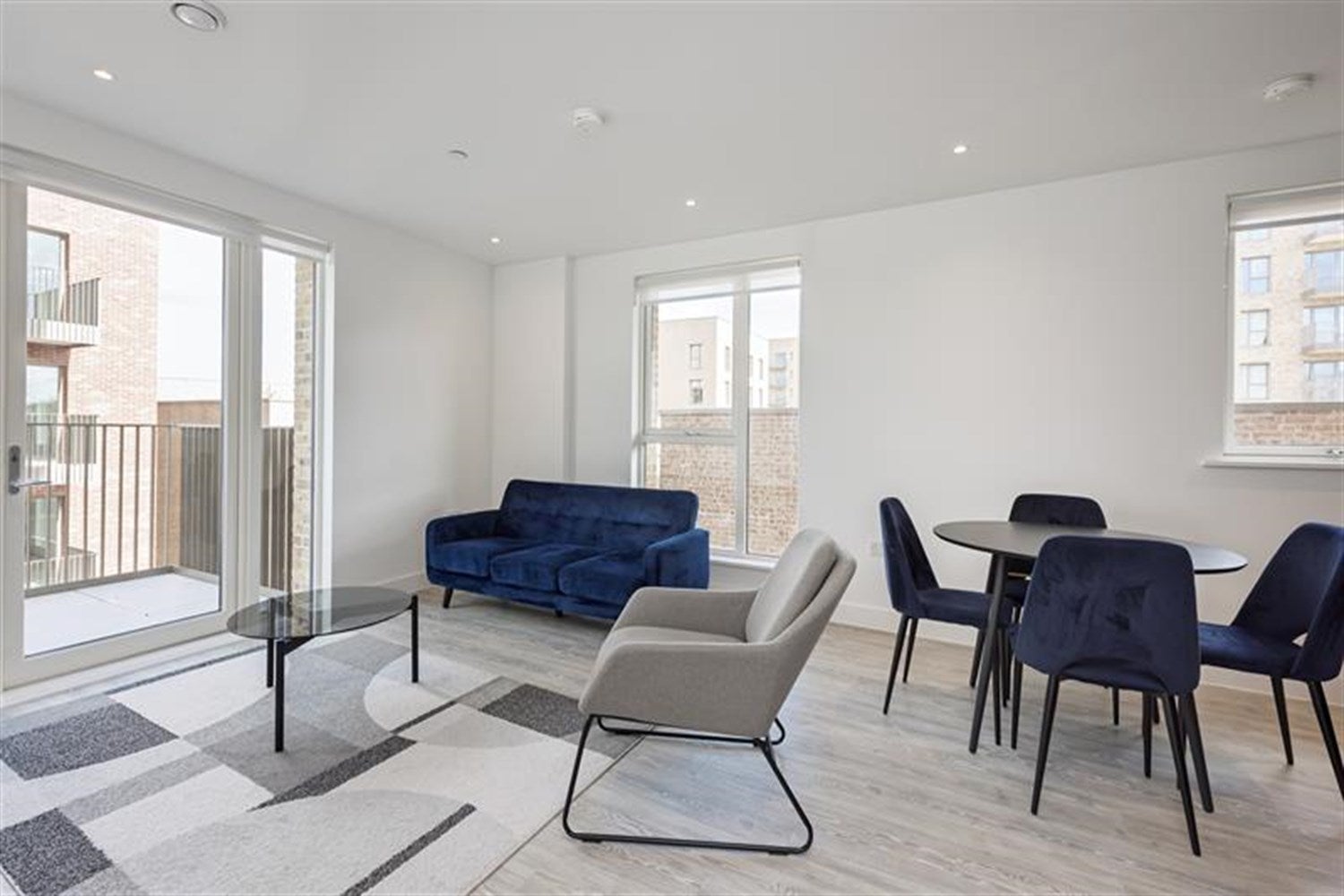 Flat Brecon Court in Barry