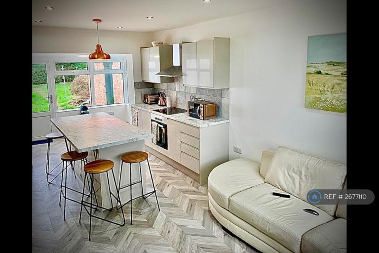 Room Wragby Road in Lincoln