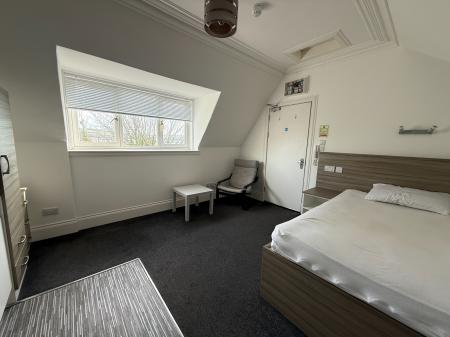 Flat Roseangle in Dundee