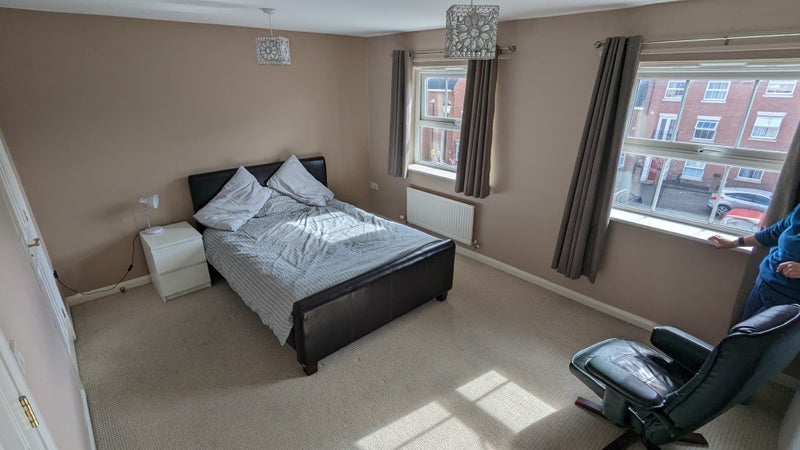 Room Longstork Road in Rugby