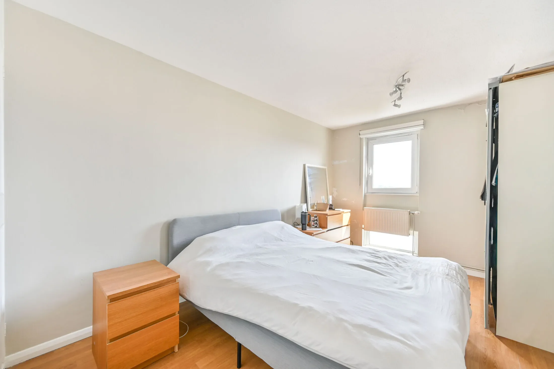 Flat Ladbroke Grove in Greater London