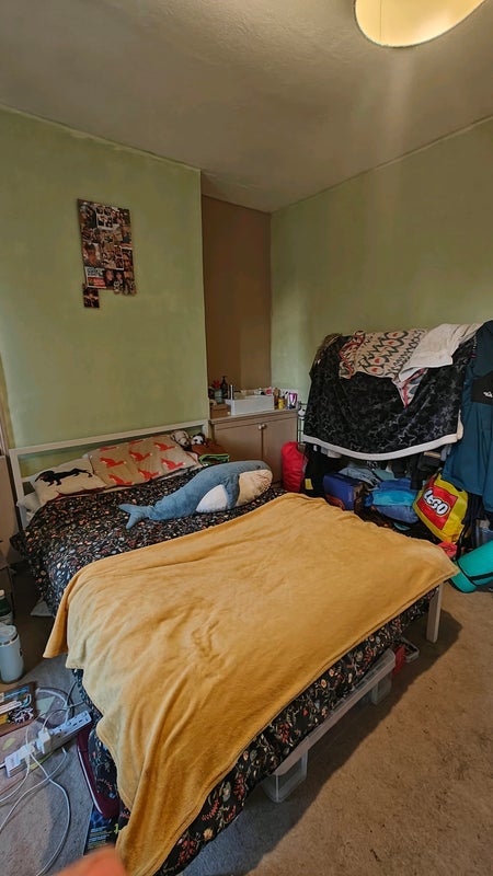 Room Antill Road in Greater London