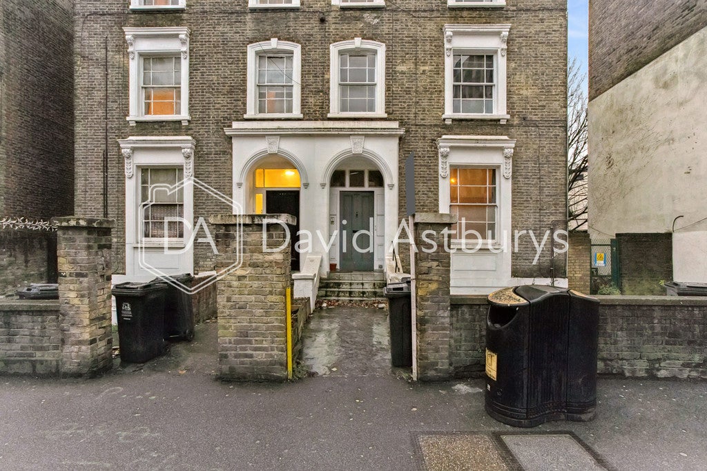House Amhurst Road in Greater London